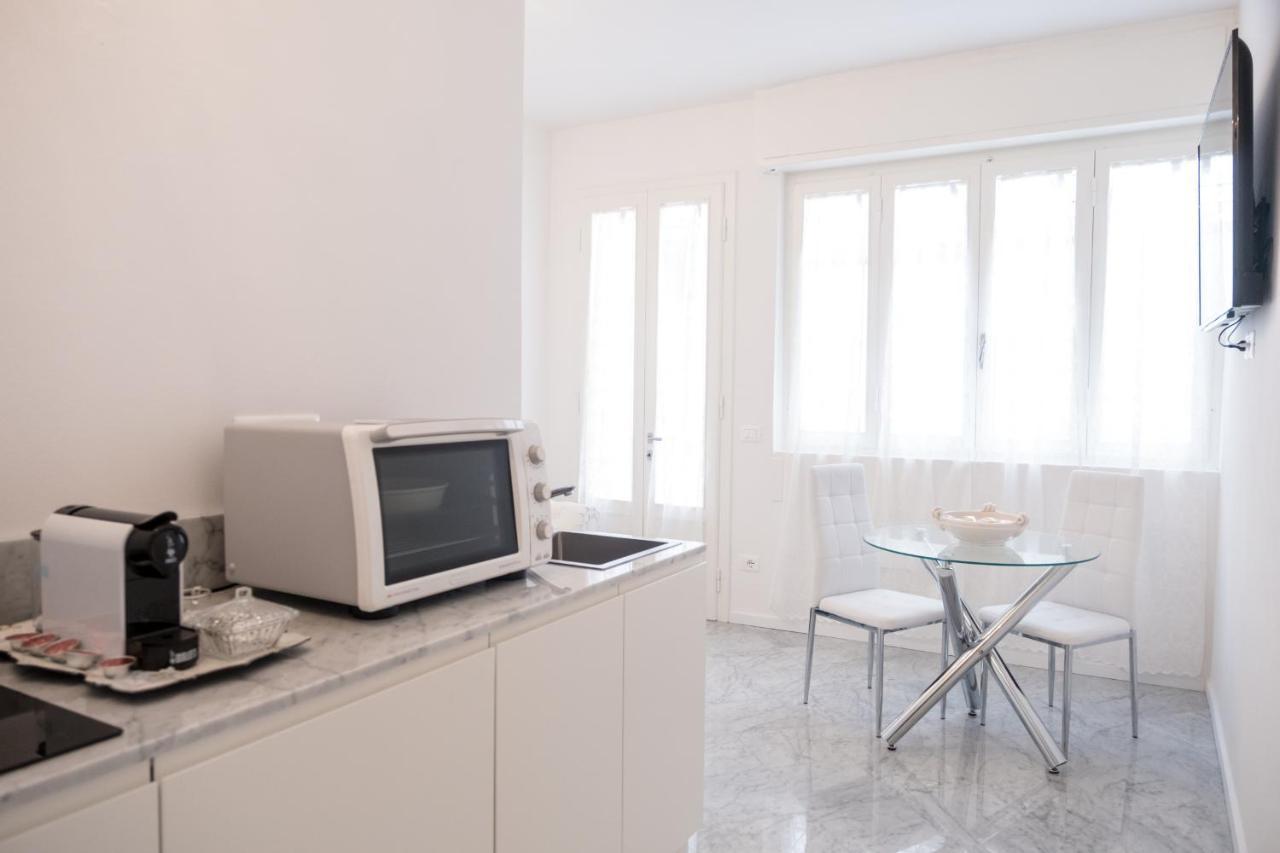 Althea Apartment Виареджо Екстериор снимка