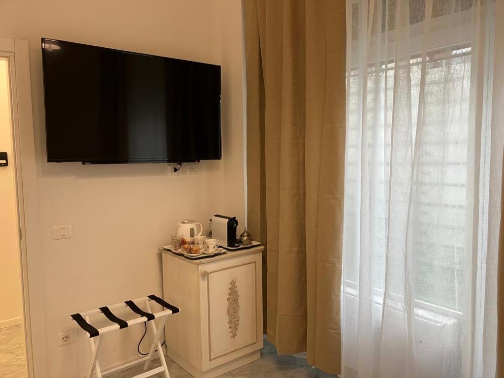 Althea Apartment Виареджо Екстериор снимка