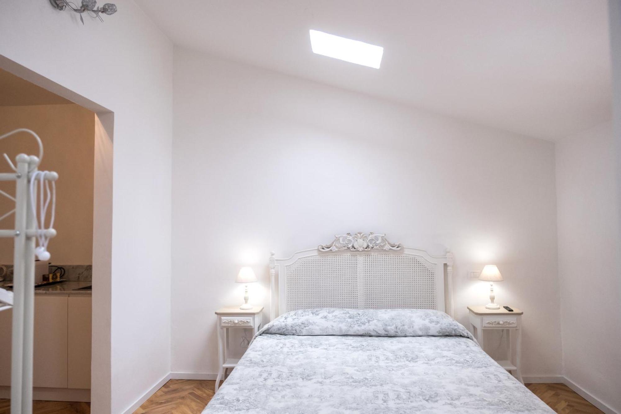 Althea Apartment Виареджо Екстериор снимка
