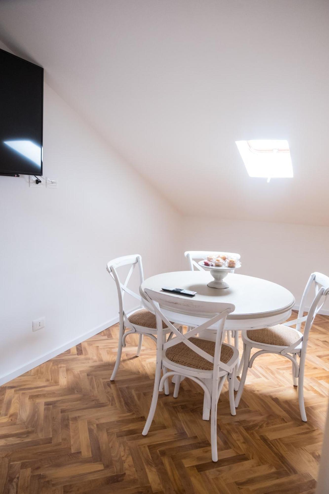 Althea Apartment Виареджо Екстериор снимка